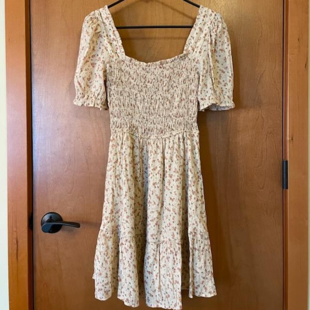 Floral capped sleeved dress